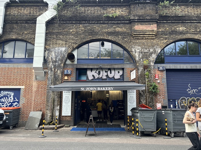 ロンドン パン旅 ひのようこ