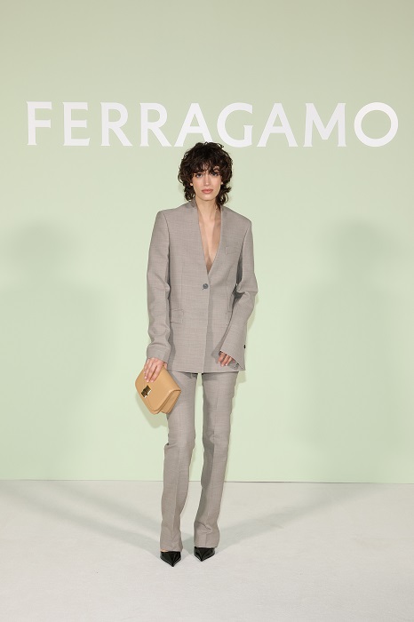 女優のグレタ・フェロ