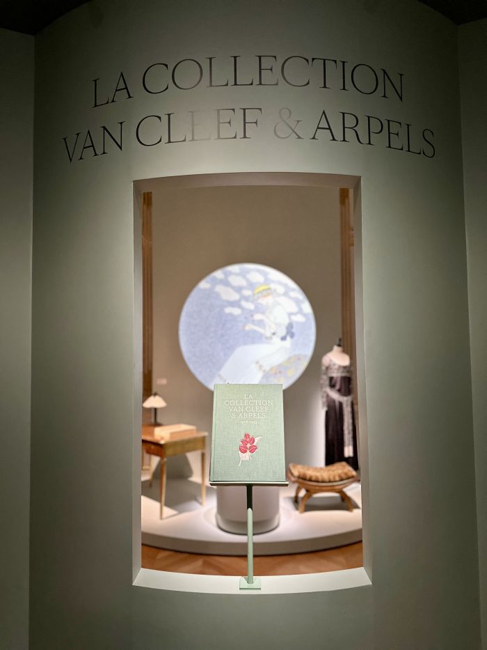 ヴァン クリーフ＆アーペルの書籍刊行記念展で「宝飾芸術の歴史」を追