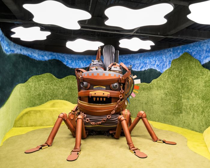 ロエベ初の大型展覧会「ロエベ クラフテッド・ワールド展 クラフトが