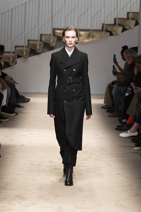 「TOD'S」2