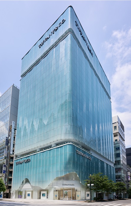 アジア最大の旗艦店「ティファニー 銀座」ジュエリーとアートが響き