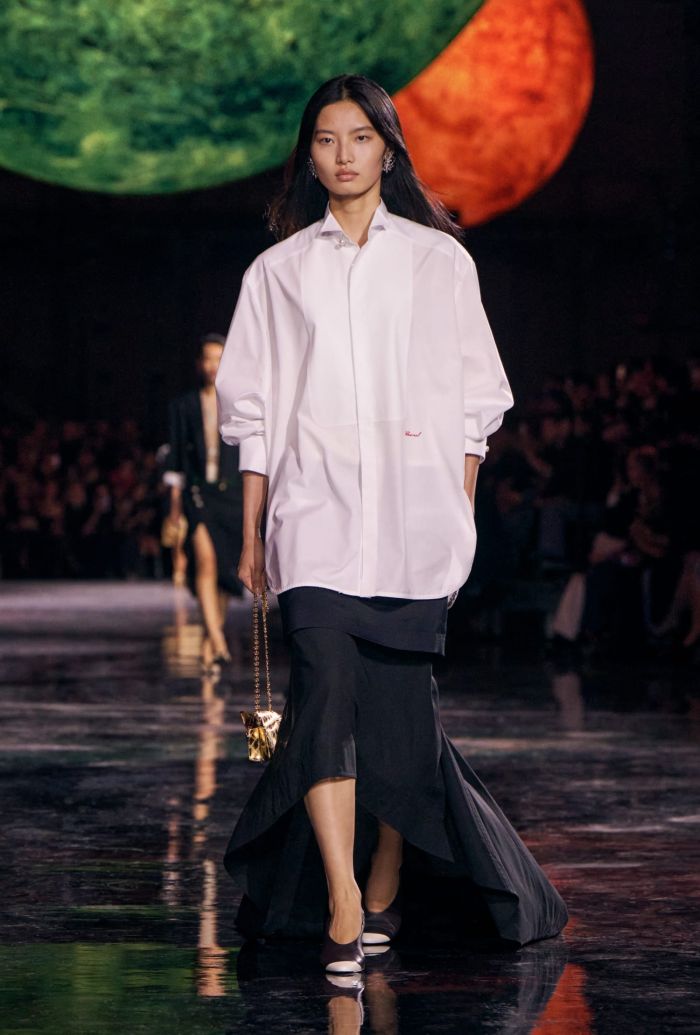 シャネル Copyright CHANEL