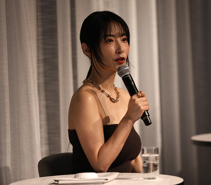 スペイン MEGUMI