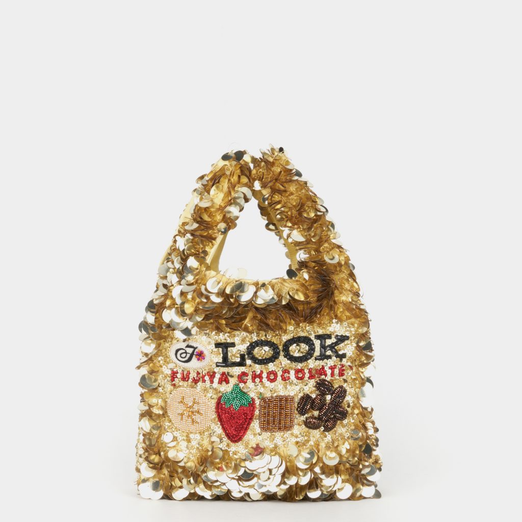 激レア ANYA HINDMARCH アニヤ お菓子モチーフ ショルダーバッグ アニヤ・ハインドマーチの最新作は、あの『ルックチョコレート』が